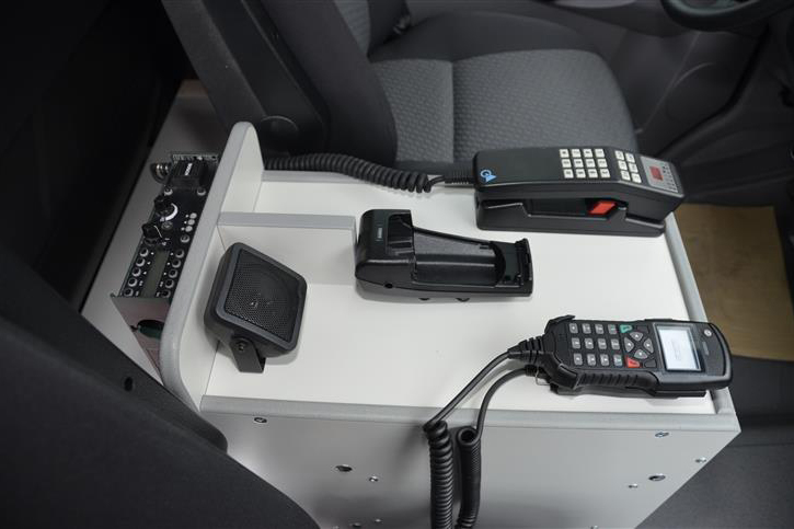 Bösenberg Funk-Mittelkonsole MK-CRA-3H für Volkswagen Crafter
