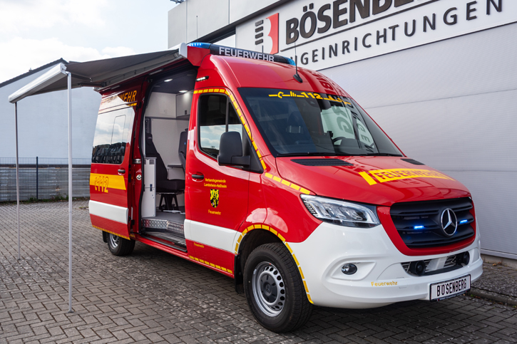 Einsatzleitwagen ELW 1 mit 2 Arbeitsplätzen