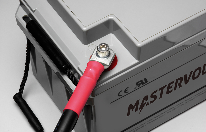 Kann mit jeder Standard-Batterieklemme kombiniert werden.