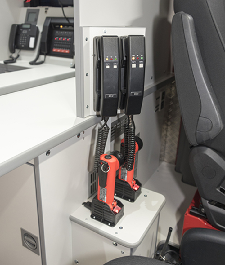 Kommunikationstechnik am drehbaren Beifahrersitz 