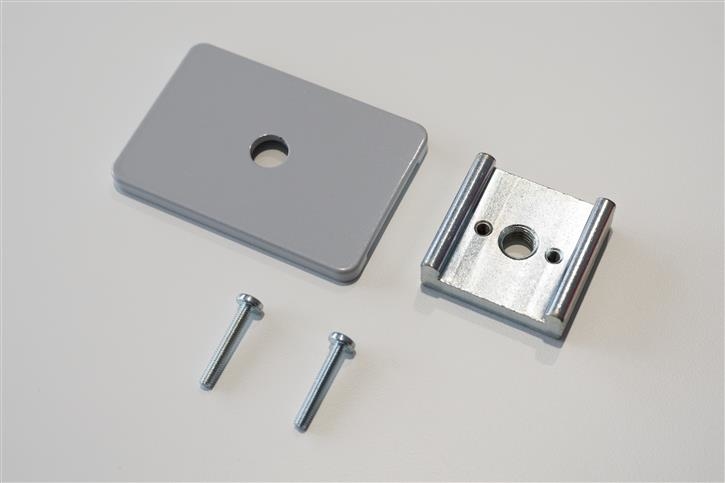 Lieferumfang des Universaladapters 