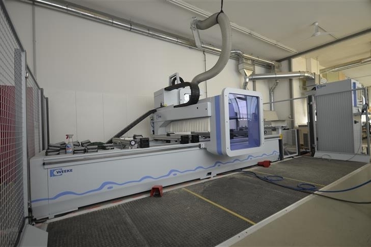 One of two CNC machine centres (drilling, milling, sawing, also with 5 axles) 