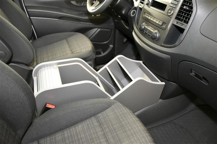 The centre console MK-VIT-5 + extension part MK-VIT-5-A in a Mercedes Vito without factory installed central tray. 