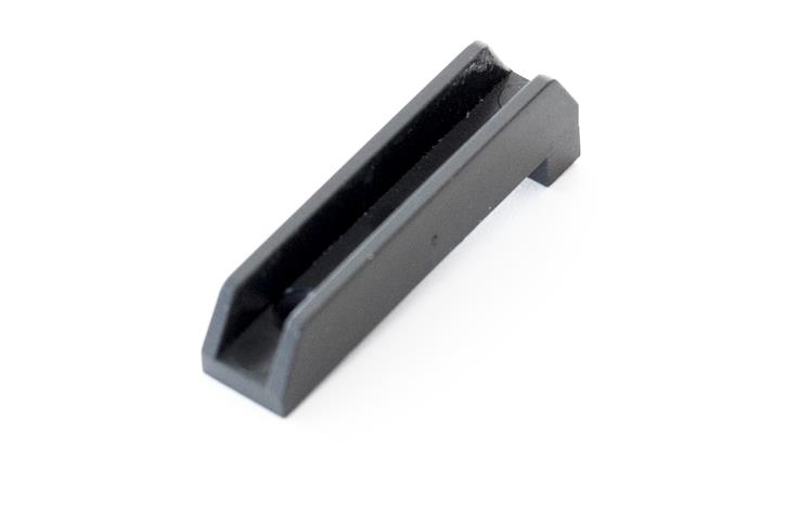 The retainer can be used for all kinds of dividers in drawers 