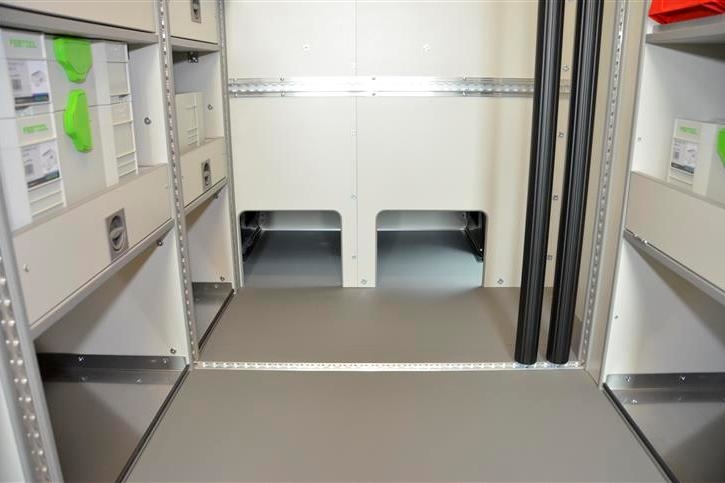 Through-loading system in the partition wall 
