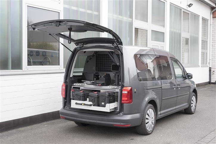 Volkswagen Caddy Maxi Kombi Verkehrsüberwachungsfahrzeug 
