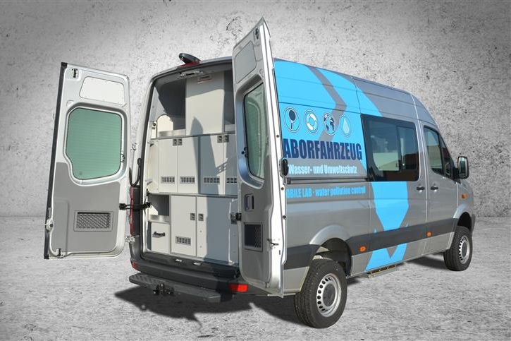 Wasser-LaborMobil mit UBB (Volkswagen Crafter)